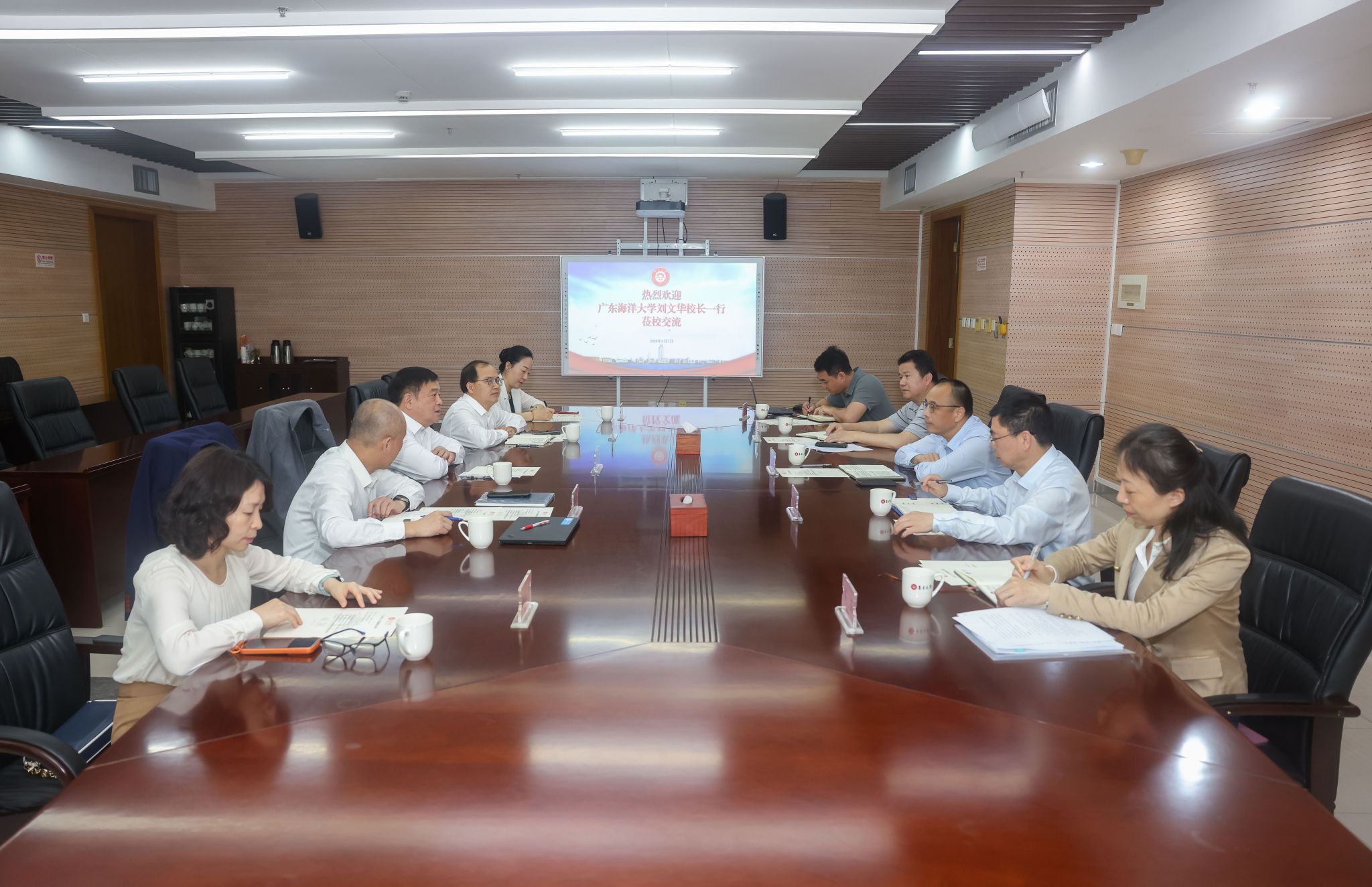 英国上市公司365